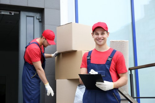 Preparation checklist and packing for home moves in Richmond