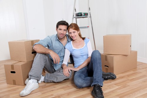 Local removal van service for Richmond home and office relocations